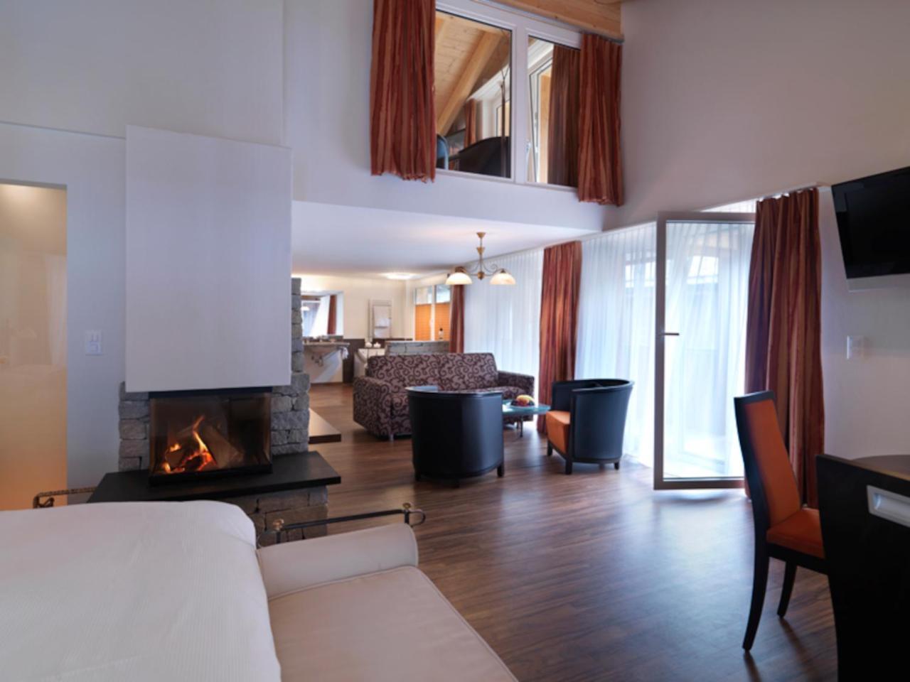 Wellnesshotel Schweizerhof Saas Fee 객실 사진
